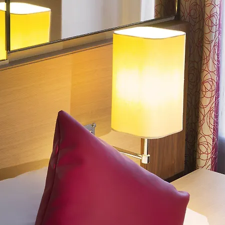 Hotel Pavillon Bastille 3*