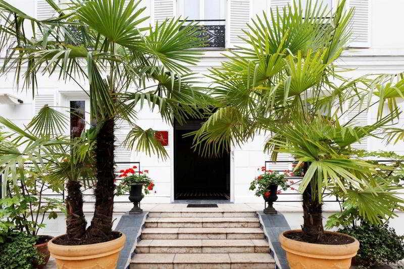 Pavillon Bastille Hotel 3*